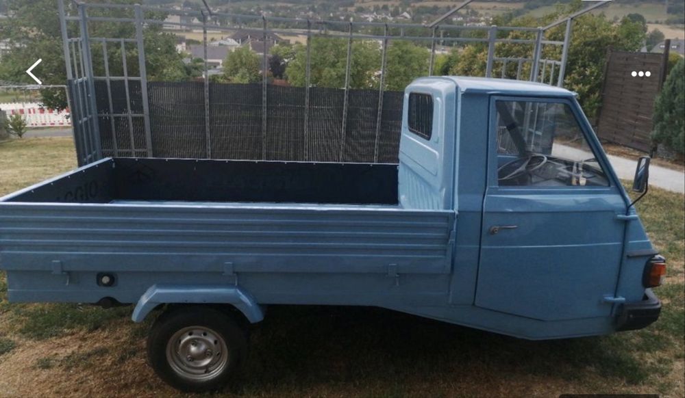 32-letni Klasyk Motoryzacji – Piaggio Ape z 1994 roku
