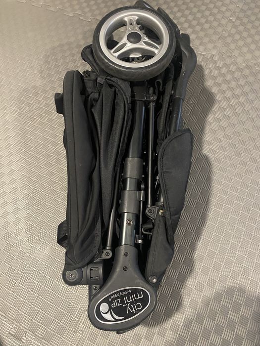 Carrinho City Mini Zip até 22kg