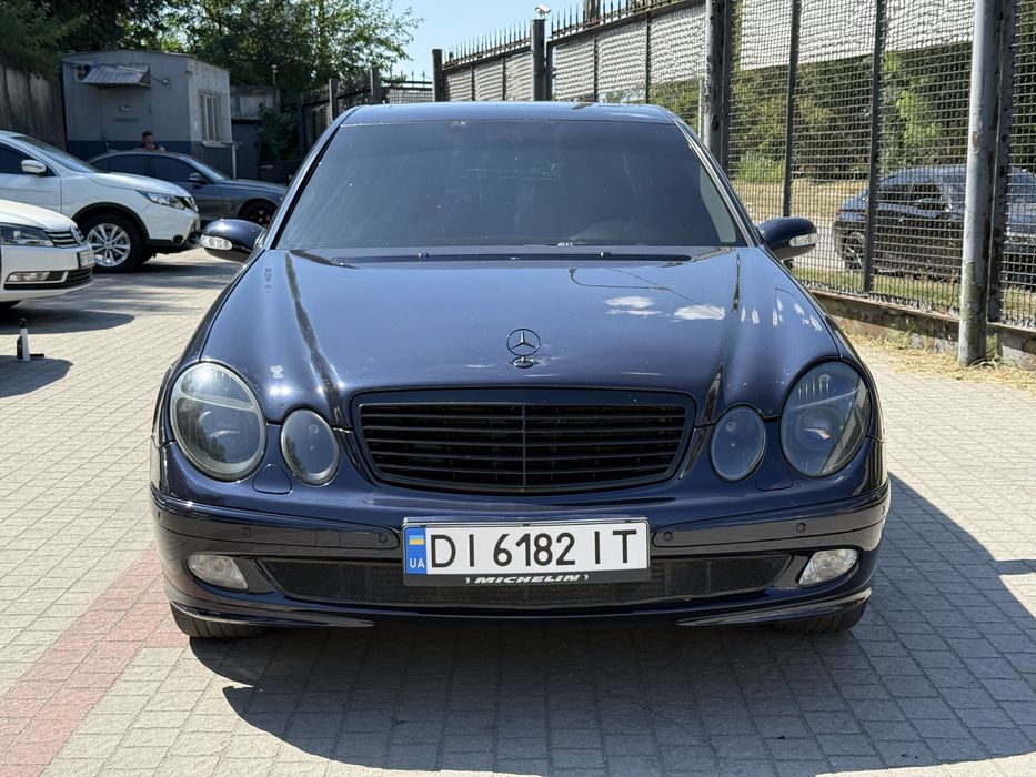 Mercedes e211 дизель автомат