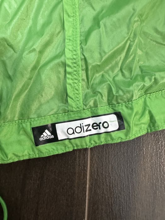 Оригінальна бігова вітровка Adidas Adizero