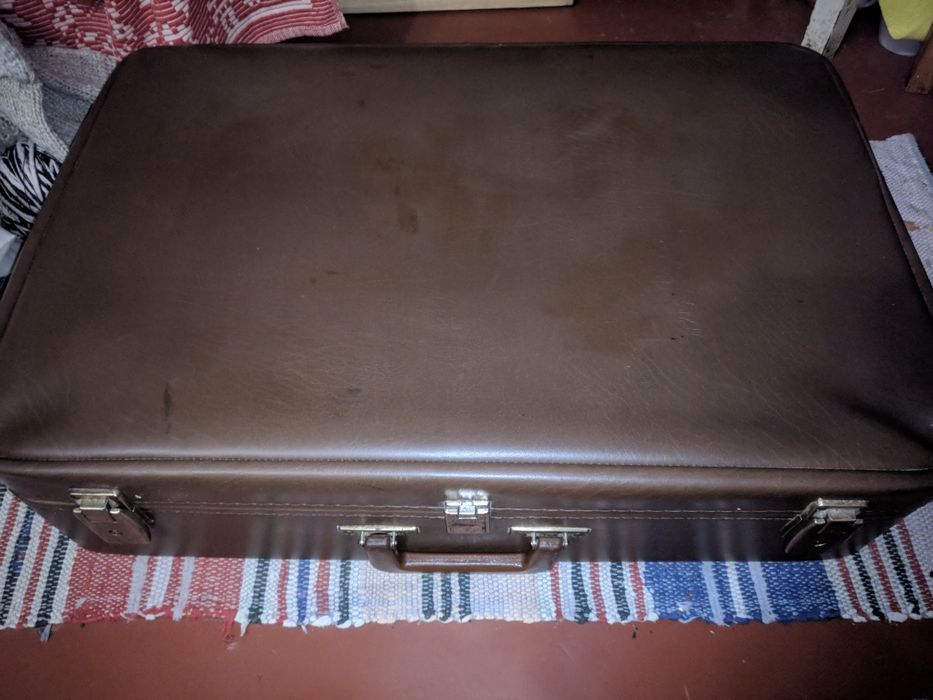 Чемодан СССР пишите договориться, туфли замшивие