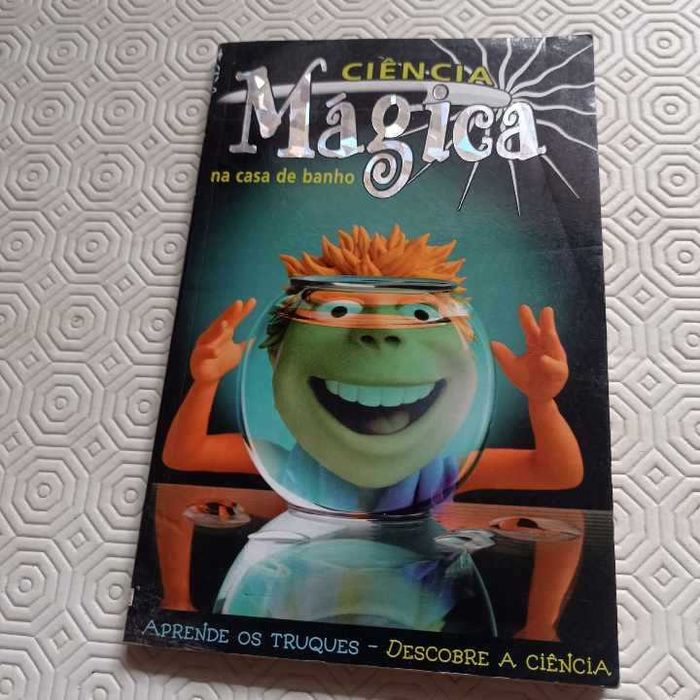 vendo livro ciência magica na casa de banho