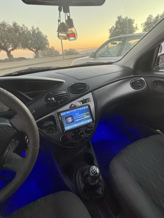 Ford focus 1.4 2003 gasolina — photo 3