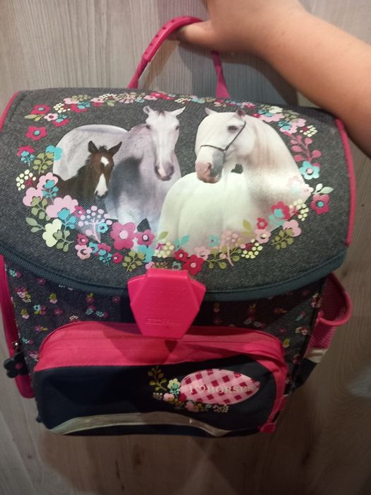 Plecak szkolny profilowany