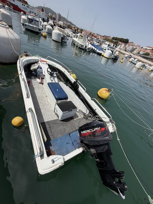 Barco Navaltec 3,60 Lotacao 4 Mercury 25cv