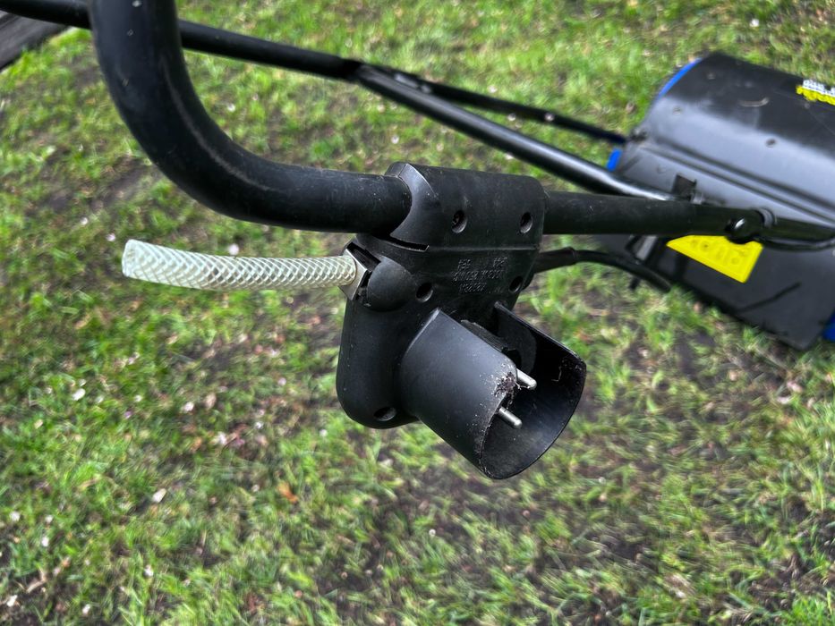 Aerator elektryczny Einhell Erl 500