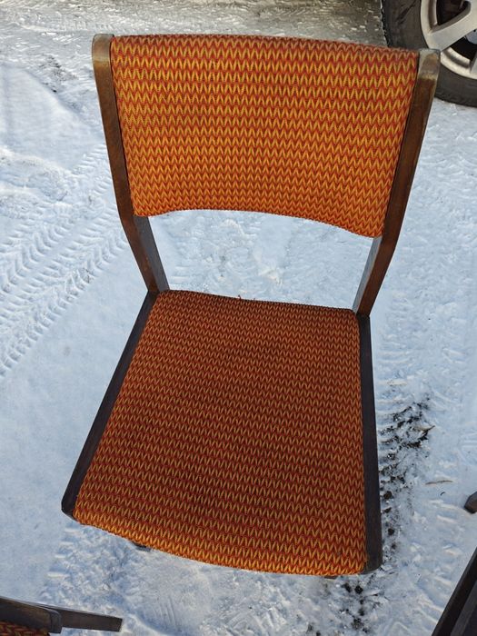 Krzesła drewniane PRL