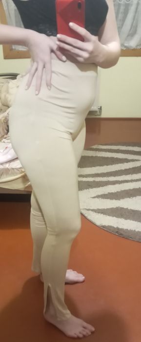 Штани кльош від Prettylittlething