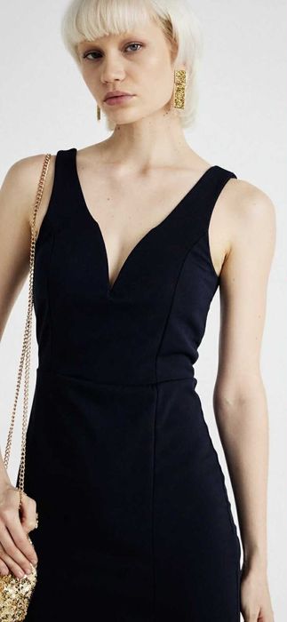 Sukienka WAL G. Rosie Cut Out