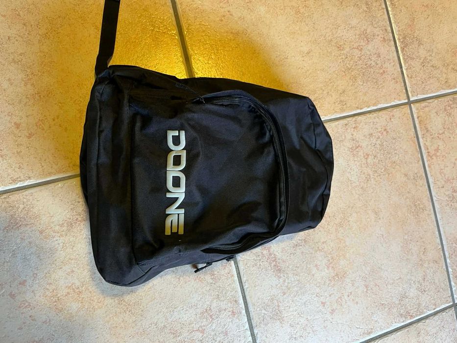 Mochila desportiva Domyos Sport Zone preta como nova