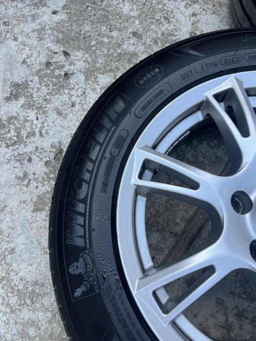 Шини с дисками Skoda Seat Audi VAG 215/55 R16 Літо 2015 рік Michelin 80%  5.112 розболтовка