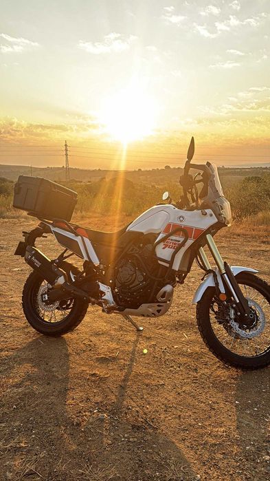 Yamaha Ténéré 700 Rally 2023 – 5.000 km – Extras incluídos