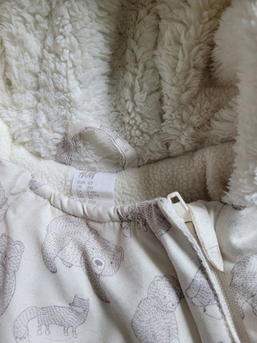 Kombinezon H&M zimowy 62 2-4 futerko miś polar unisex niemowlęcy