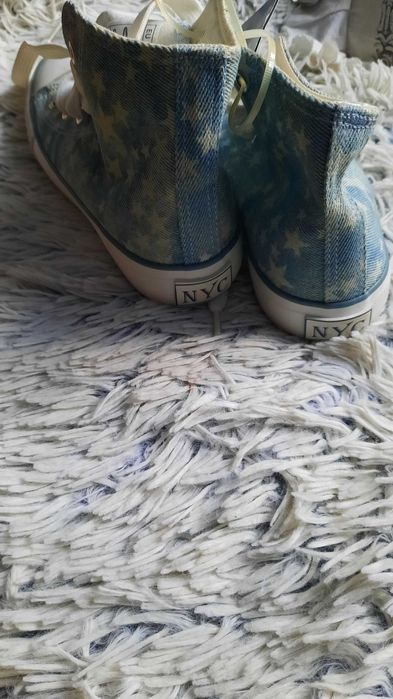 Trampki dla dziewczynki