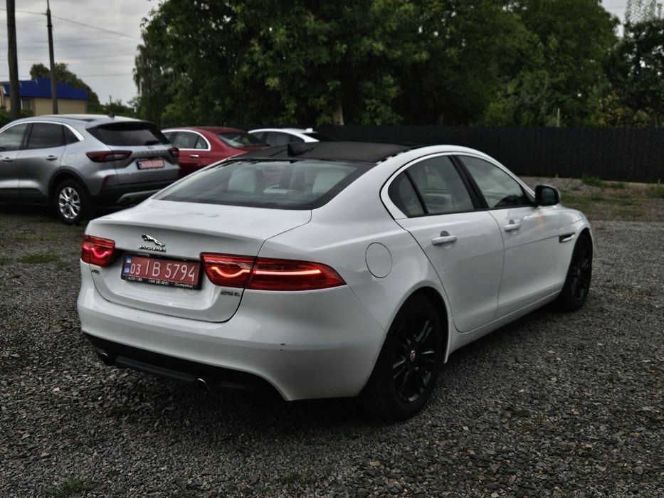 Продам Jaguar XE