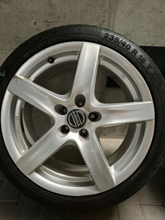Felgi Alutec Grip 18" 5x108 ET45 8J KBA 47961 Ford Volvo