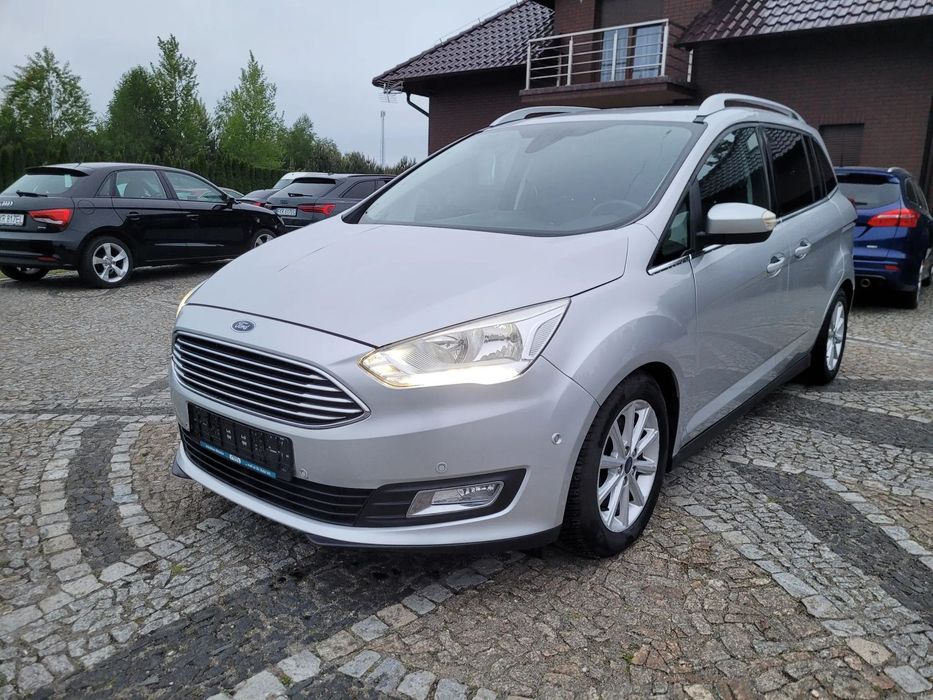 Ford Grand C-MAX 7-ososbowy Navi Kamera Czujniki Parkowania przód i tył Klimatronik x 2