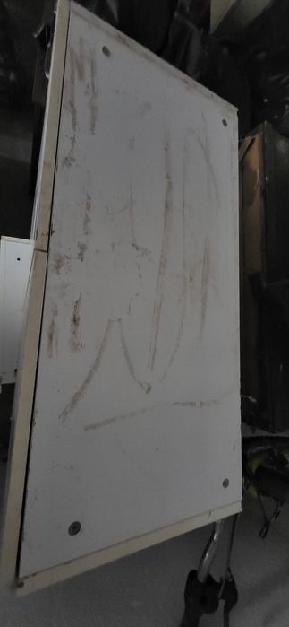 Vendo armário branco