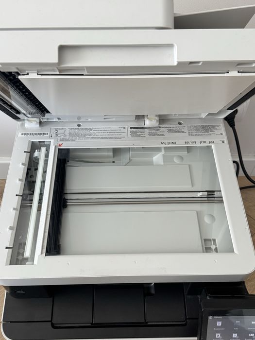 Canon i-sensys MF635Cx