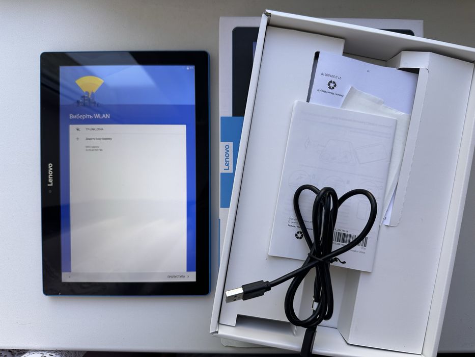 Планшет Lenovo TB-X103F