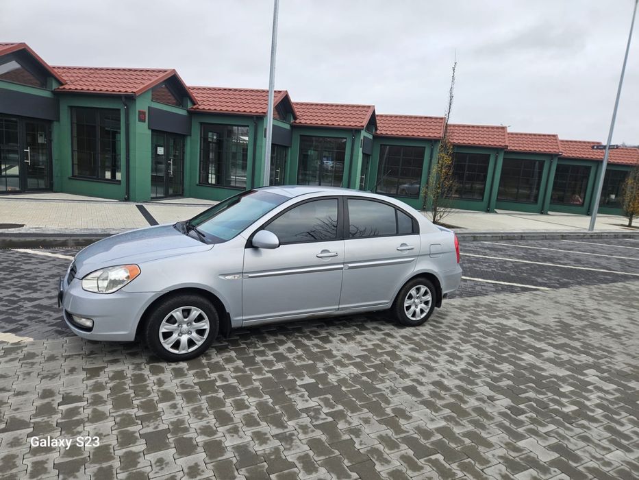 Hyundai akcent 2008 рік газ/бенз автомат