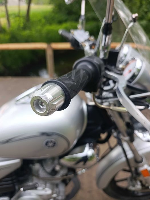 Yamaha YBR125 Custom