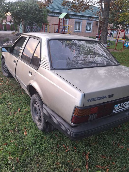 Продам опель аскона