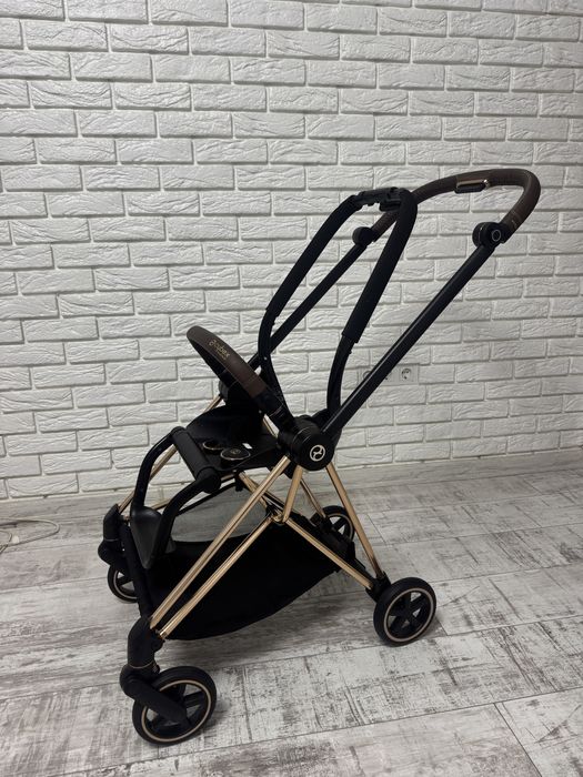Cybex mios  шассі прогулянка
