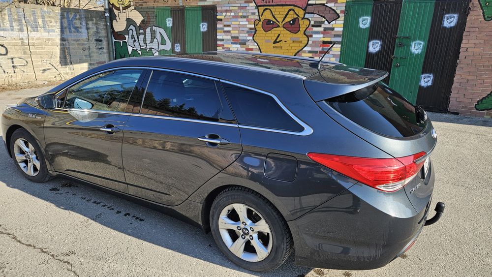 HYUNDAI I40 1.6 GDi 2011r