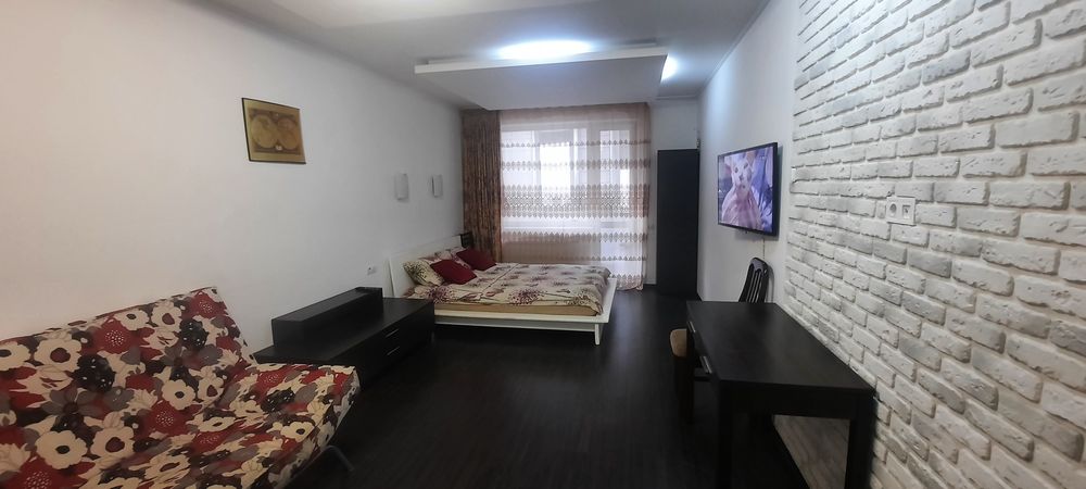 Розкішна 2кім  Центральн парк Університ  4 ліжка є  варіанти