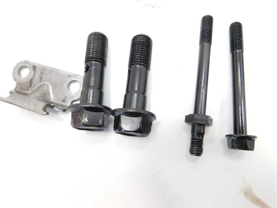 Rozrząd łańcuch napinacz kpl Mitsubishi Pajero III 3.2 DI-D 4M41 01-06r