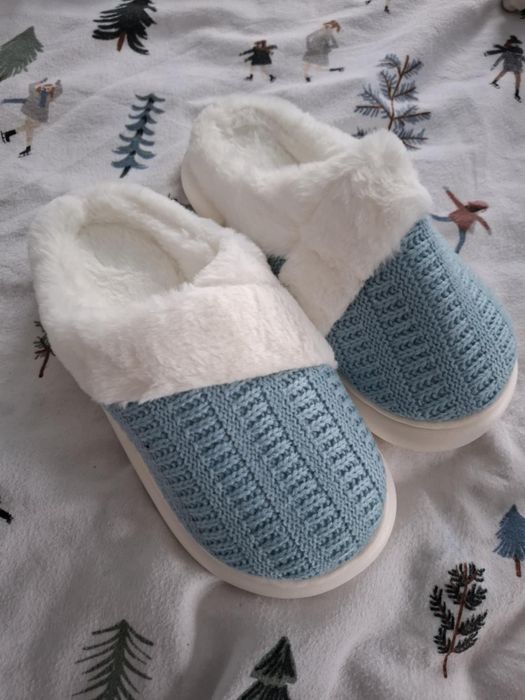 Kapcie zimowe damskie