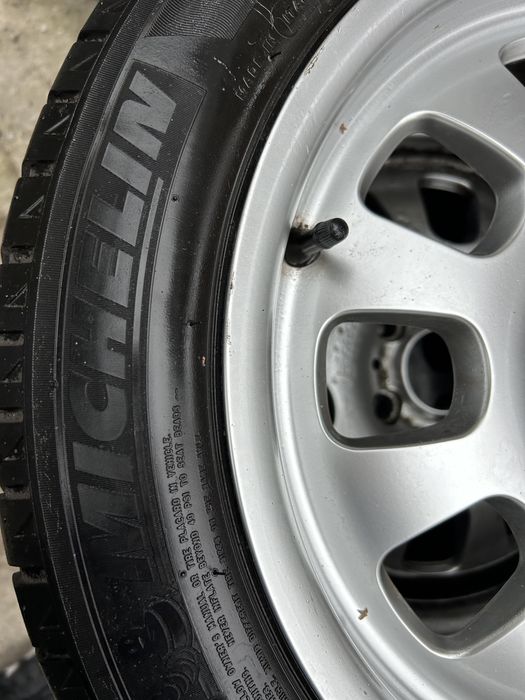Диски BMW 3, 5x120 r16 з шинами