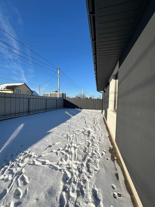 Будинок в Дмитрівці на 4,6 соток. без комісії, 3 кімнати