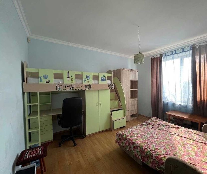 Продаж дачі 430м². 5 кімнат. 24 сотки. Камін. Басейн. Сауна. Більярд. ID:674