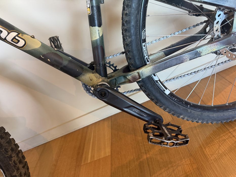 Bicicleta downhill