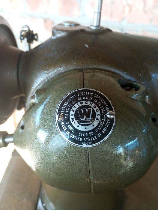 Швейная машинка американская