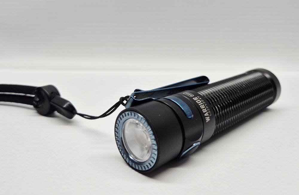 Latarka OLIGHT WARRIOR MINI, Komis Jasło Czackiego