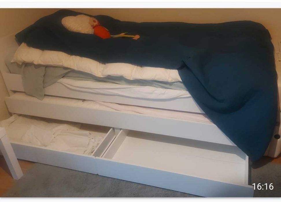 Cama dupla em melanina branca