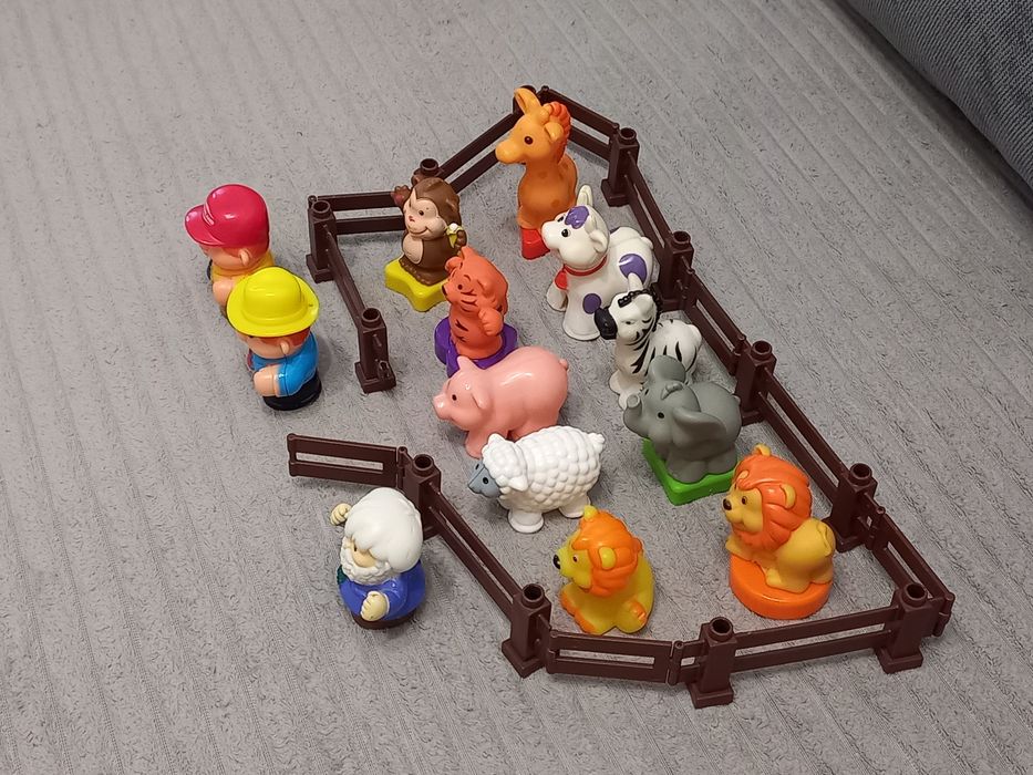 Фігурки Kiddieland ковчег Ноя, трактор ферма, сафарі, літак, лімпопо