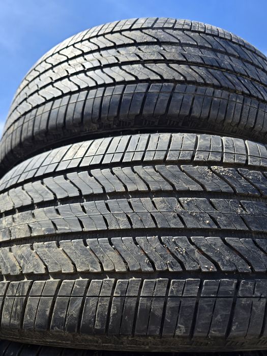 285/45R22 Bridgestone Alenza A/S 02