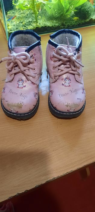 Ботиночки на дівчинку