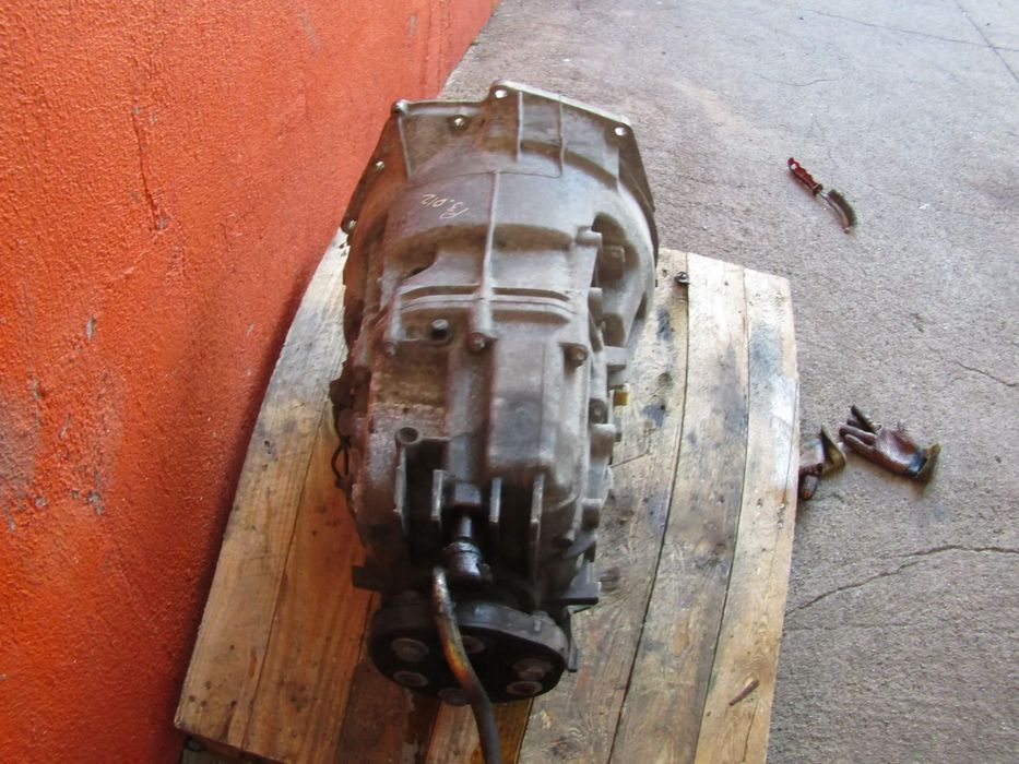 Caixa Velocidade Bmw 330D E46 com referência 1065401011