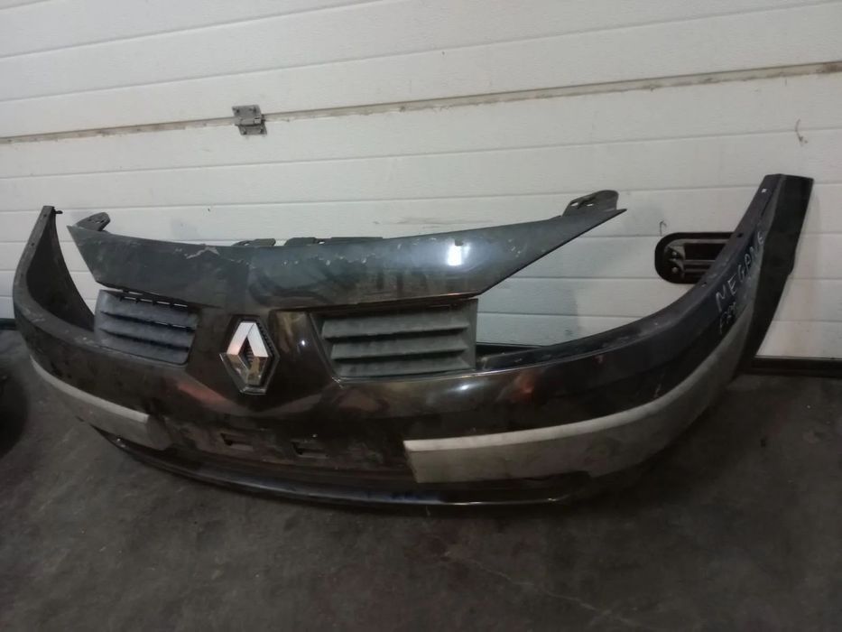 PARACHOQUES / PARA CHOQUES FRENTE RENAULT MEGANE II 03-06