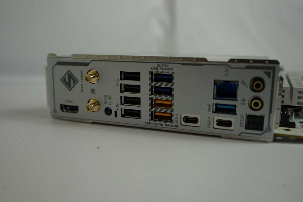 Материнська плата Asrock X870 STEEL LEGEND WIFI AM5 AMD