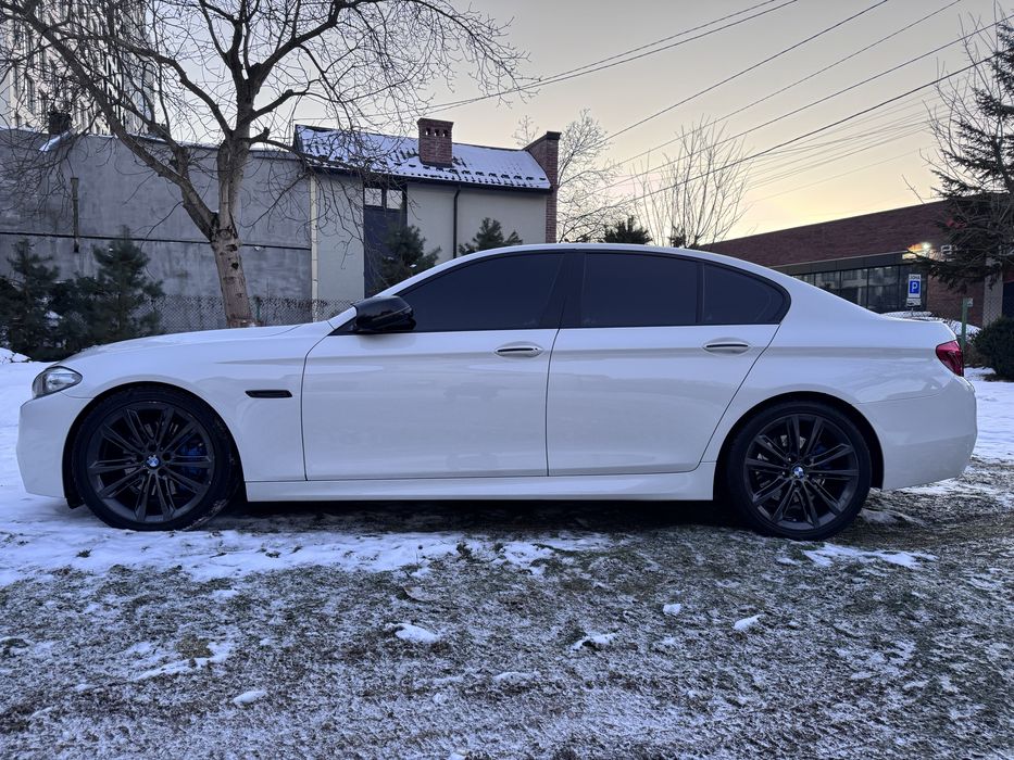 BMW F10 535i 2015 рік задній привід
