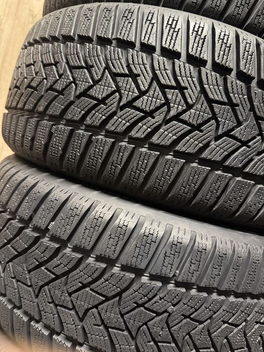 4x 225/45r17 Dunlop winter sport 5