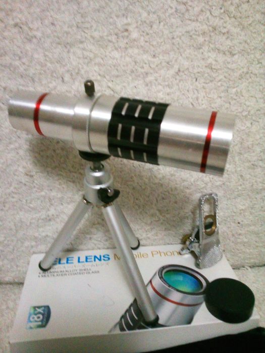 Об'єктив jT1 18k зіштативом для IPHONE