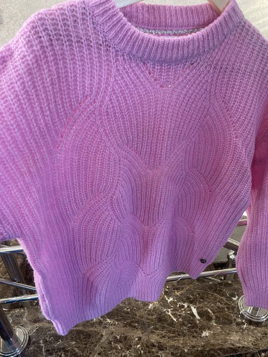 Жіночі кардигани світира