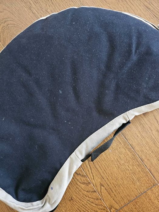 Oddam podstawkę pod komputer z Ikei